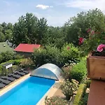 Haus Marika شيوفوك