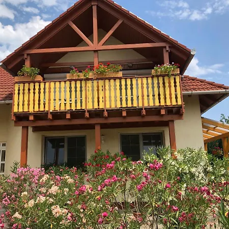 Haus Marika Guest house *