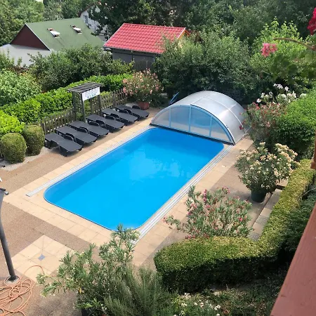 ゲストハウス Haus Marika 4*