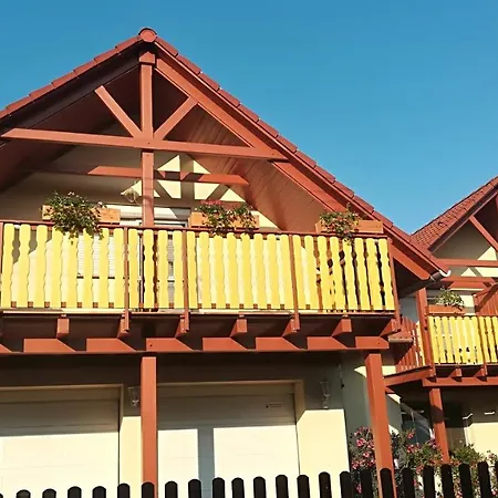 Haus Marika ゲストハウス 4*