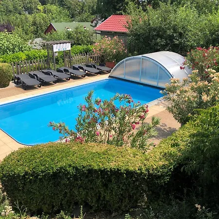 Vendégház Haus Marika 4*