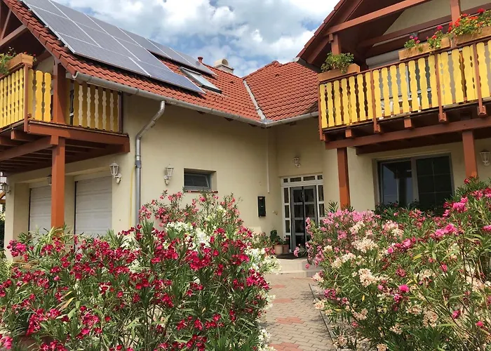 Gasthuis Haus Marika Siófok