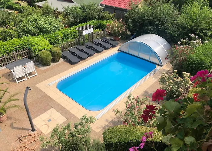 Πανσιόν Haus Marika 4*
